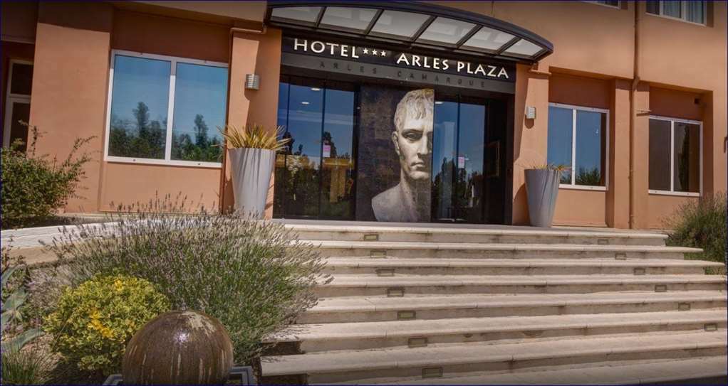 Hotel Arles Plaza Exterior photo